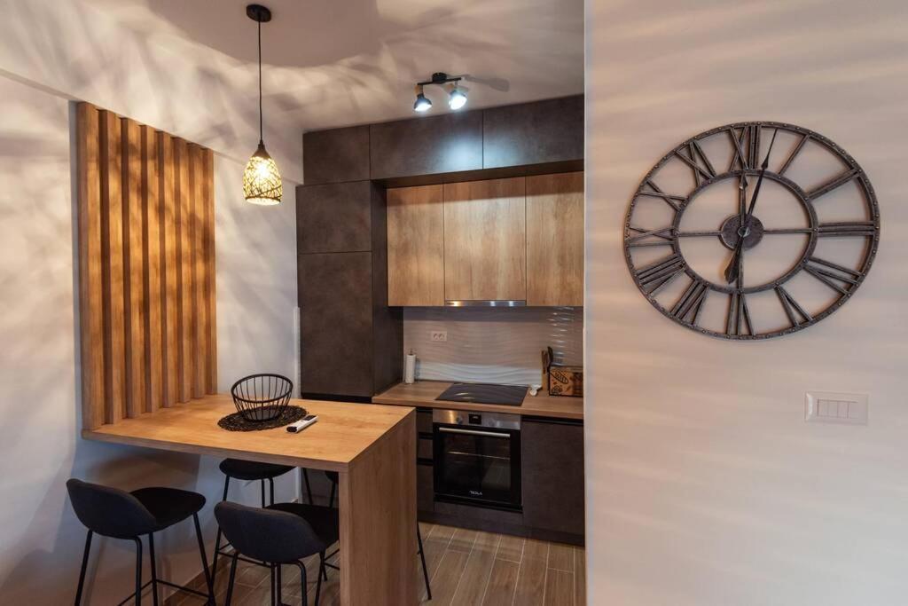 Modern, Bright And Cozy Apartment Podgorica Luaran gambar
