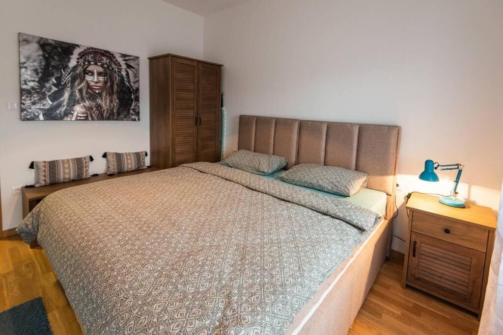 Modern, Bright And Cozy Apartment Podgorica Luaran gambar