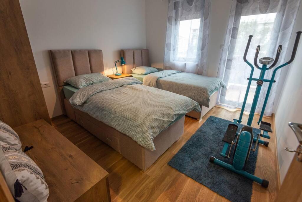 Modern, Bright And Cozy Apartment Podgorica Luaran gambar